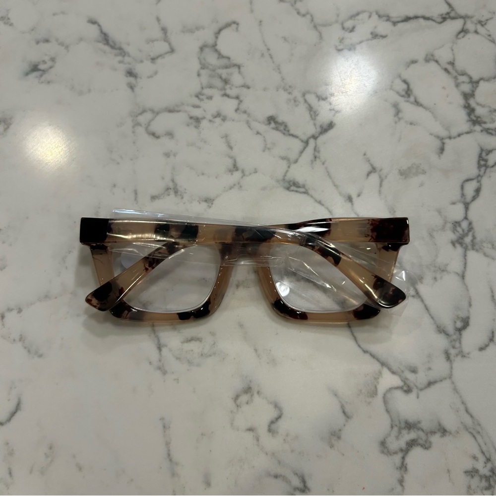 Neutral Tortoiseshell Square Reading Glasses +2.50 - Picture 3 of 3
